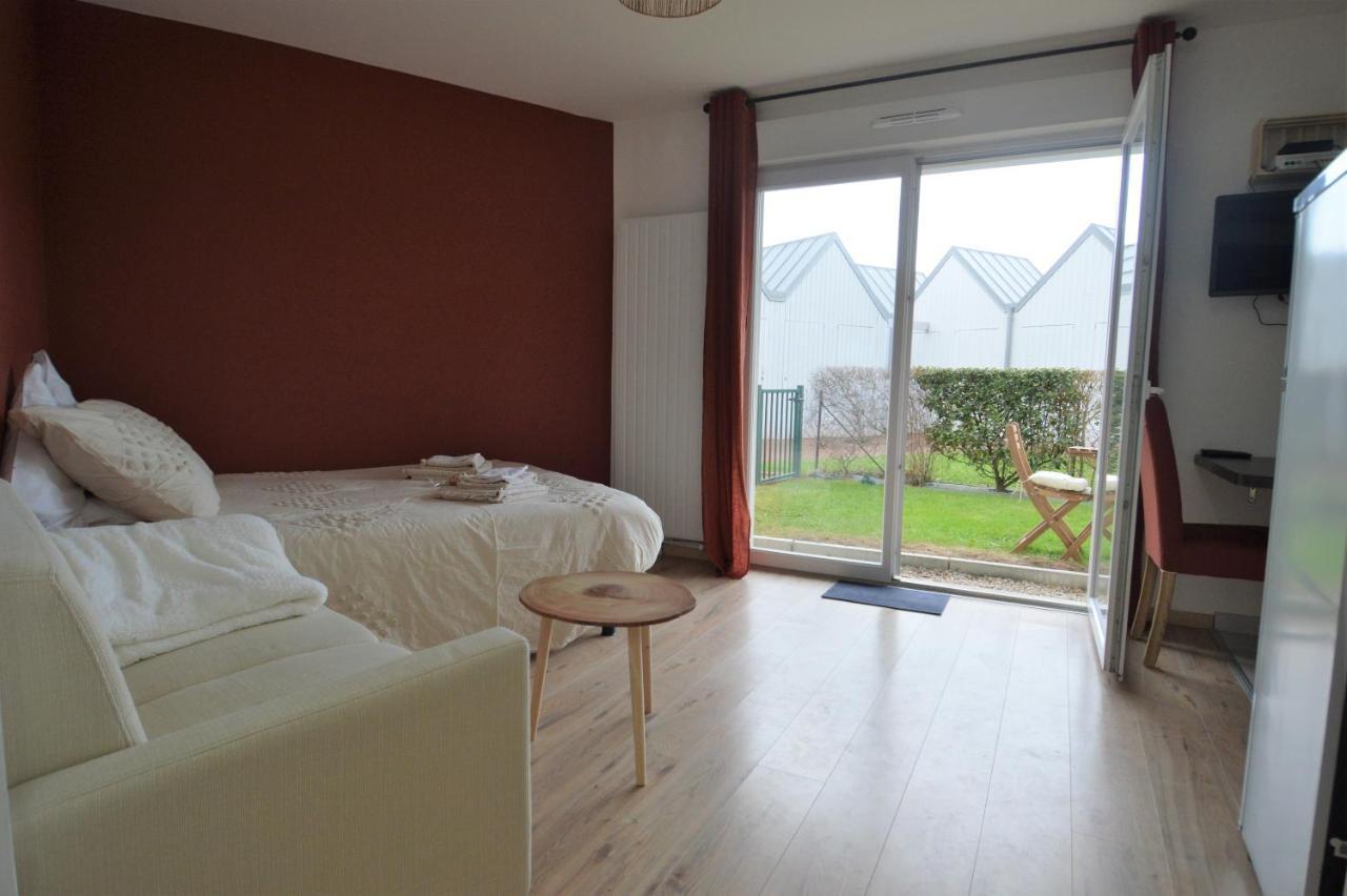 Jardin - A 50M De La Plage - Wifi - Parking Courseulles-sur-Mer Luaran gambar