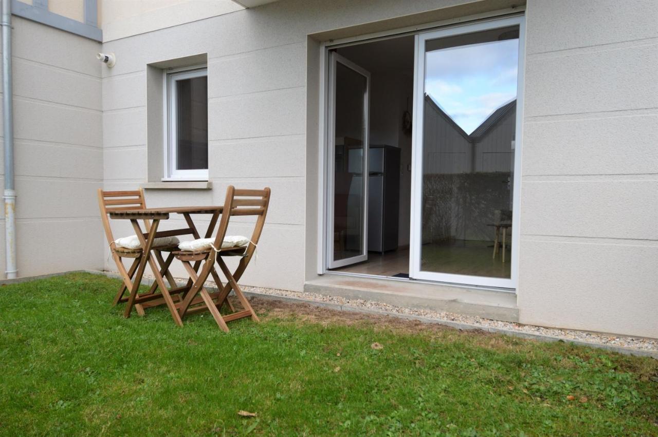 Jardin - A 50M De La Plage - Wifi - Parking Courseulles-sur-Mer Luaran gambar