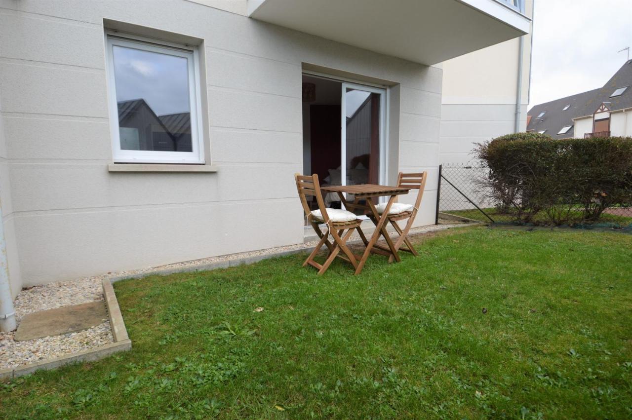 Jardin - A 50M De La Plage - Wifi - Parking Courseulles-sur-Mer Luaran gambar