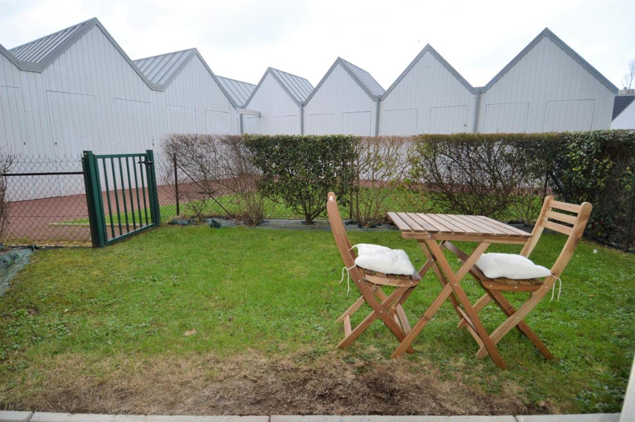 Jardin - A 50M De La Plage - Wifi - Parking Courseulles-sur-Mer Luaran gambar
